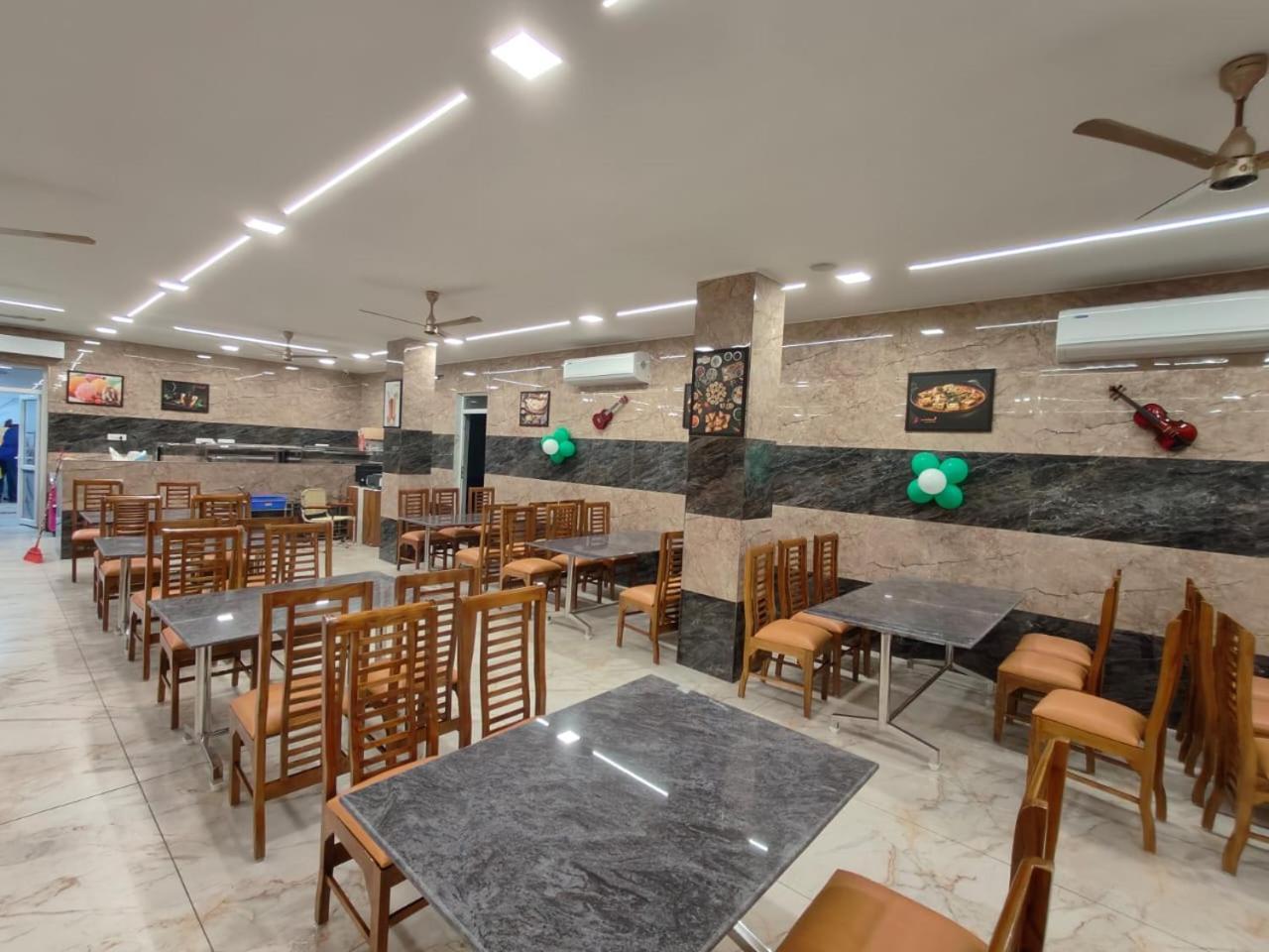 Grand Sangeetham Inn Tiruchchendūr Extérieur photo